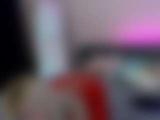 Live cam show with ValeriFoxy - New MILF on Fit Hotties