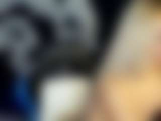 Live cam show with ValeriFoxy - Green Eyes Mature on Camsoda