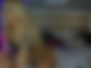 Live cam show with ValeriFoxy - Body Massage on xplaylive.com