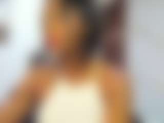 Ariaa-Rose1's Live Sex Cam Show