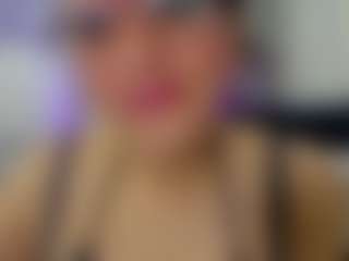 CataleyaReed's Live Sex Cam Show
