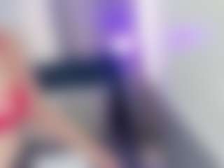 CataleyaReed MILF webcam performer live streaming