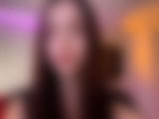 Evelyn's Live Sex Cam Show