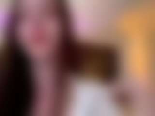 Evelyn's Live Sex Cam Show