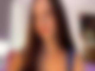 Evelyn's Live Sex Cam Show
