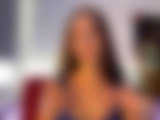 Live cam show with Evelyn - Ass Bouncing on TeamSkeetLive