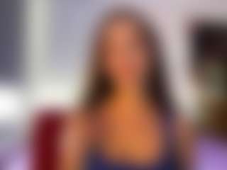 Live cam show with Evelyn - Facial Piercings on TeamSkeetLive