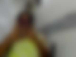 Live cam show with ladyyqueen - Tease on SinfulBabes