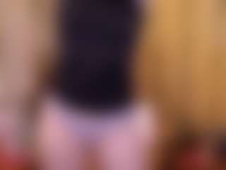 QuinnRMonroe's Live Sex Cam Show