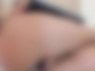 VeronicaEbony's Live Sex Cam Show