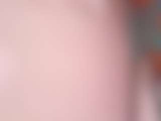 Live cam show with Daian-Catt - Drinking on StripNow