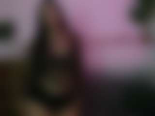 Hannabee18's Live Sex Cam Show
