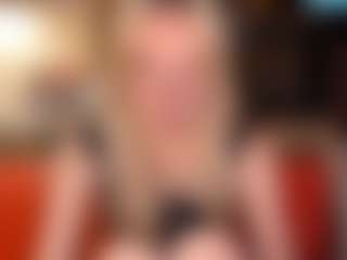 Live cam show with KyungMowers - New Brown Eyes on Camsoda