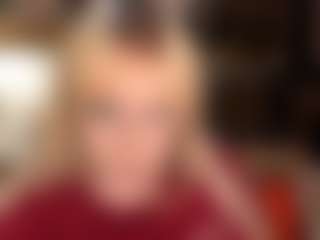 Live cam show with KyungMowers - New Brown Eyes on Camversity