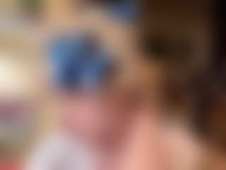 KyungMowers's Live Sex Cam Show