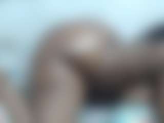 THICKCURVY MILF webcam performer live streaming