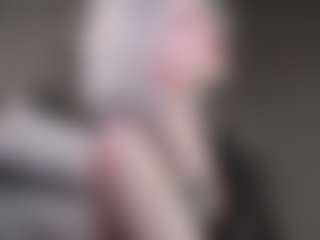 Live cam show with effieray - Facial Piercings on Gym Cam Girls