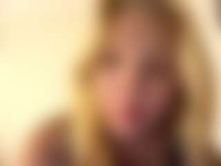 LienGuillereault's Live Sex Cam Show