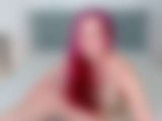 Live cam show with Renesmie - Drinking on TeamSkeetLive