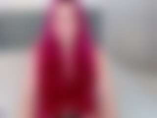 Renesmie's Live Sex Cam Show