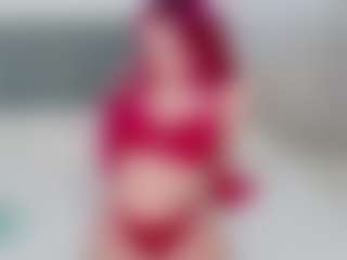 Renesmie's Live Sex Cam Show