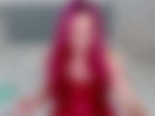Renesmie's Live Sex Cam Show