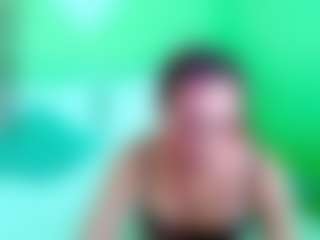 Live cam show with Renesmie - Red Hair on Pornisteam.com
