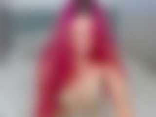 Renesmie's Live Sex Cam Show