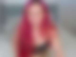 Renesmie's Live Sex Cam Show