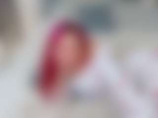 Renesmie's Live Sex Cam Show