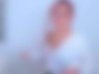 Renesmie's Live Sex Cam Show