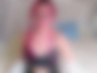 Renesmie's Live Sex Cam Show