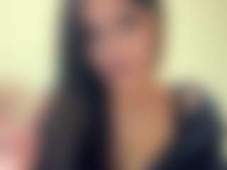 Live cam show with Deanna - Brown Eyes on Stripli.com