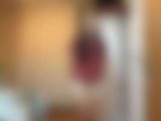 Kira's Live Sex Cam Show