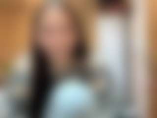 Kira's Live Sex Cam Show