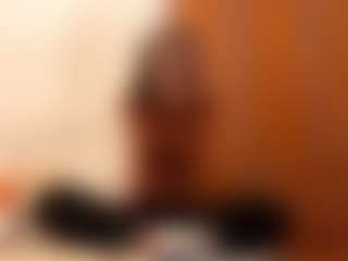Kira's Live Sex Cam Show