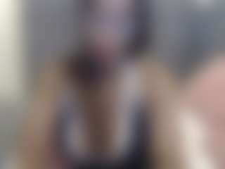 Live cam show with DannaBuccelli - Granny on mypornchat.com