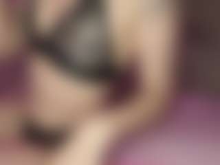 Live cam show with ShakitaRanft - Body Massage on TeamSkeetLive