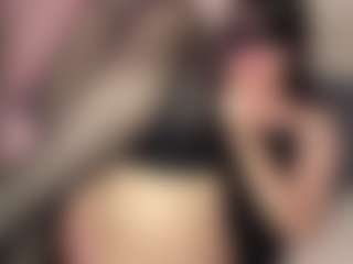 Live cam show with ShakitaRanft - Genital Piercings on CamSextacy