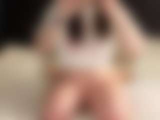 Live cam show with ameliamelly - Lesbian on madthumbs