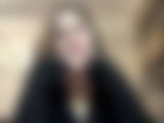 Live cam show with AraWyett - New Brown Eyes on crypto-cams