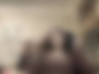 Live cam show with AraWyett - Blue Eyes on galaxygirlnitro.com