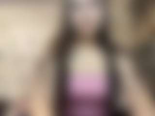 Live cam show with AraWyett - Flirt Young Adult on Soda Cam