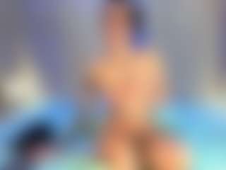 Serenavieri1's Live Sex Cam Show