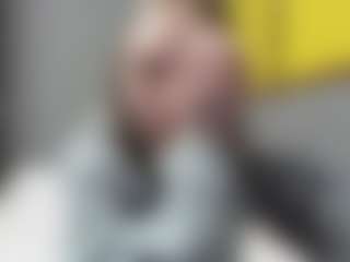 Live cam show with PassioneBevy - Blue Eyes on liverealitysex.com