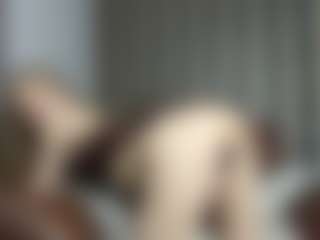 Live cam show with PassioneBevy - Blonde Hair Petite on Fling VIP Chat
