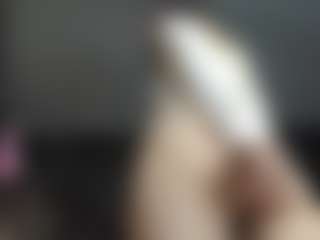 Live cam show with PassioneBevy - Upskirt on Hubzter Live