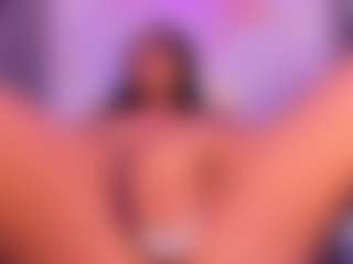 Live cam show with VickyyStone - Butt Plug on Camsoda