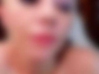 Blondeice's Live Sex Cam Show