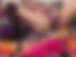 Live cam show with TattooedBabe69 - Blue Eyes on Mixed Magazine Live